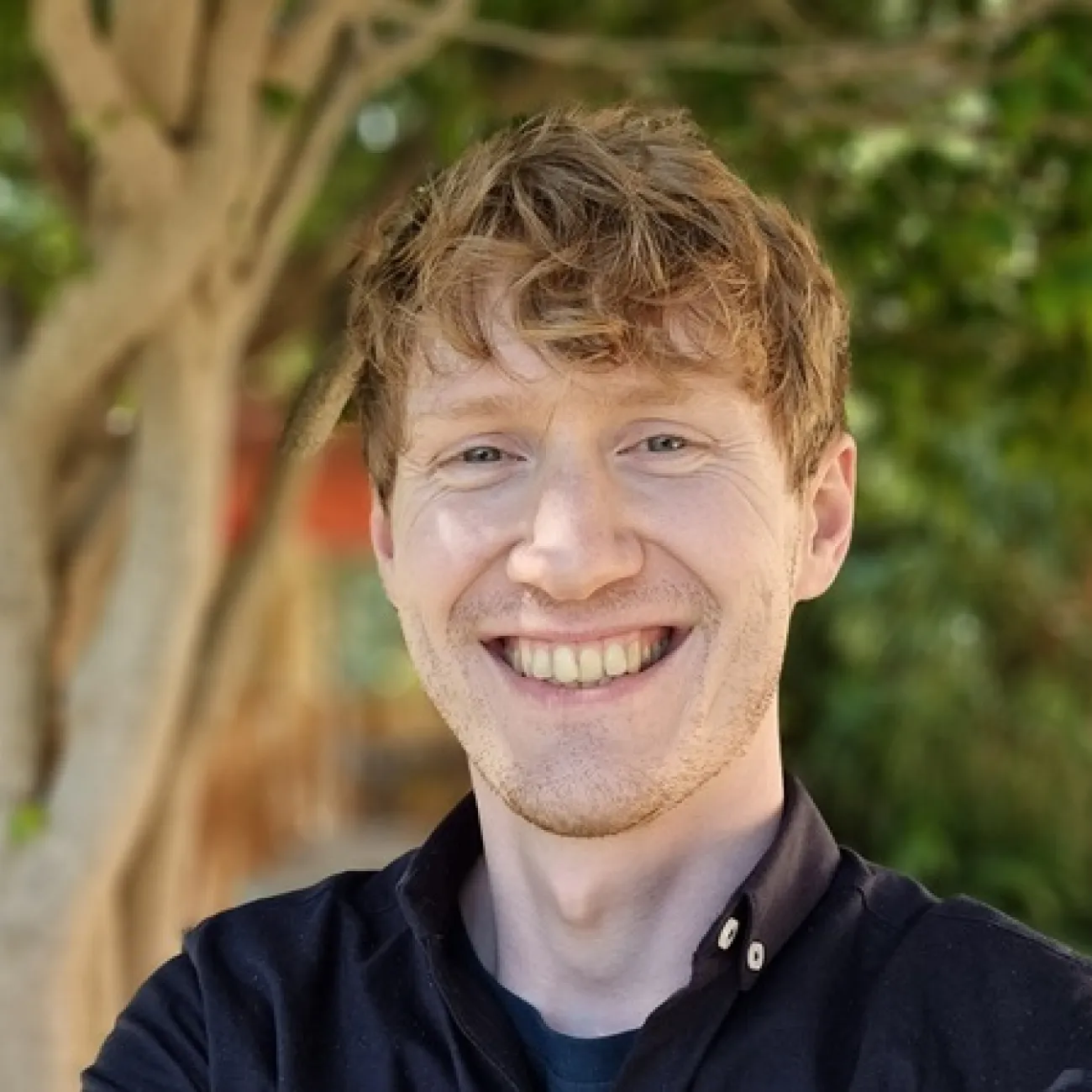 Portrait of Dr Toby Kirk